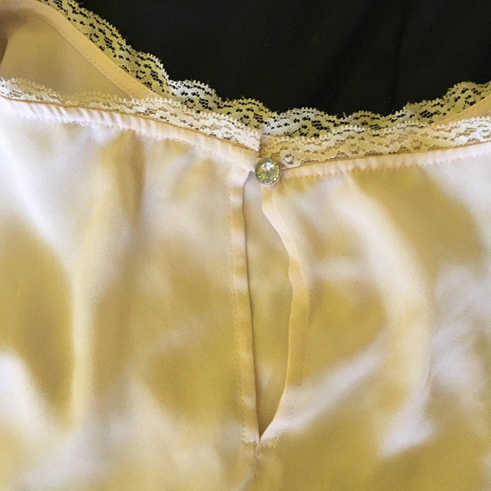 Lace Tank - Picture 3 of 3